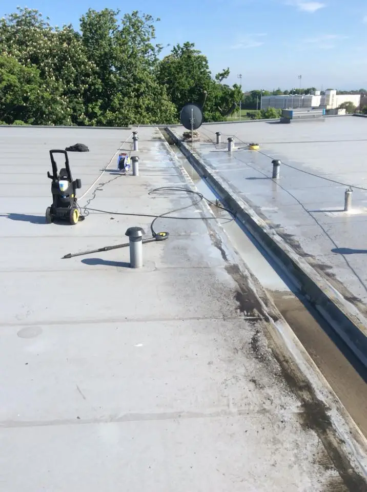 Commercial roof installation by MJ roofing dublin