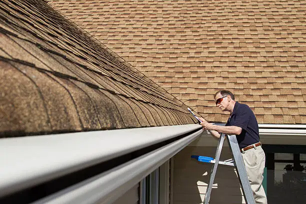MJ roofing inspect roof before repair