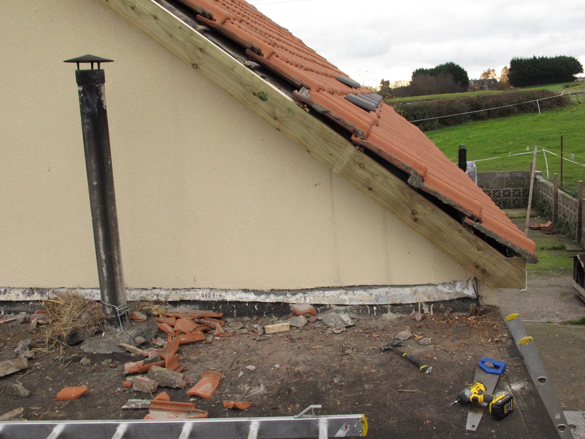 Emergency roof repairs dublin by MJ roofing