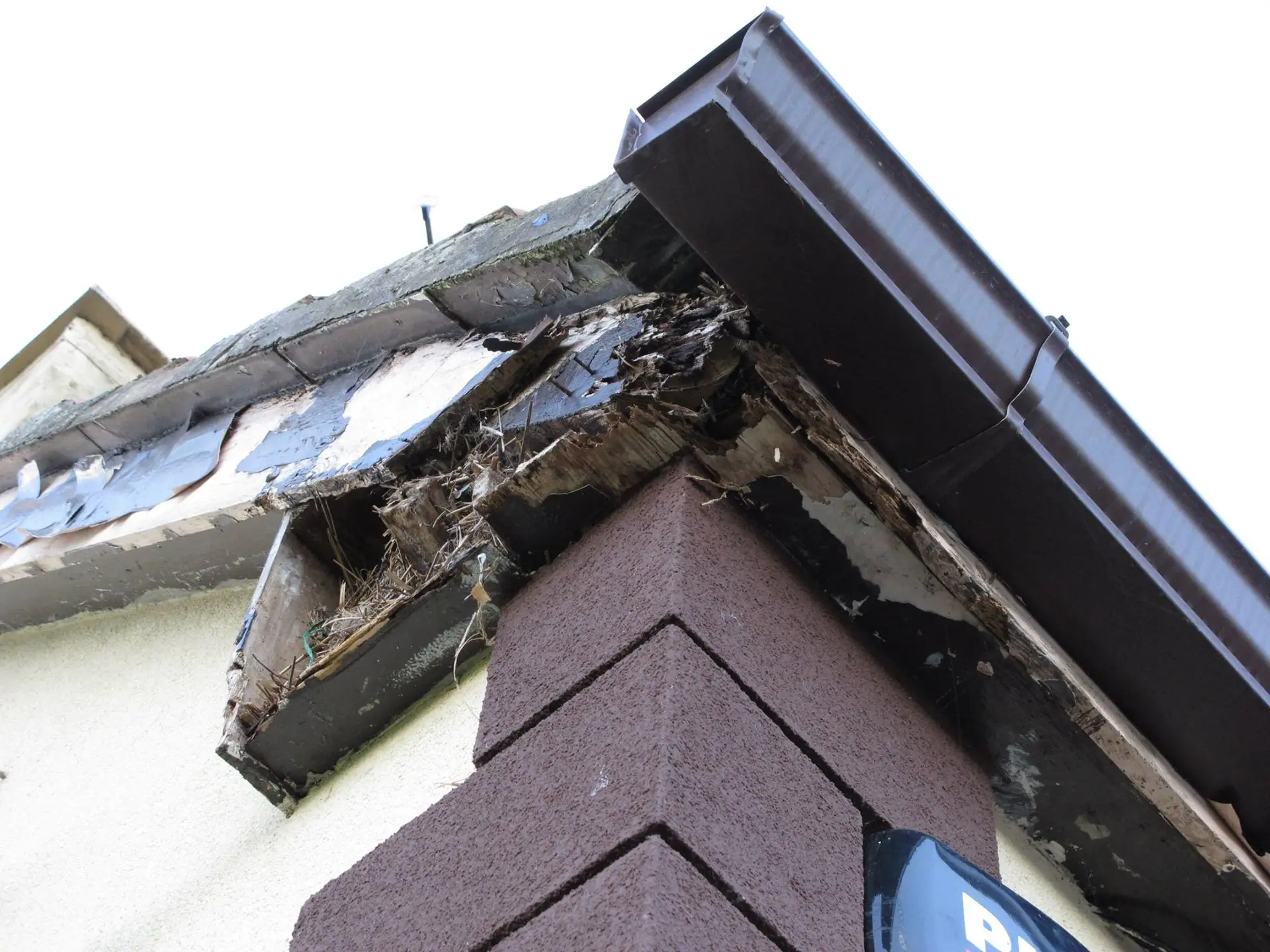 Gutter overflow fix in malahide by MJ roofing